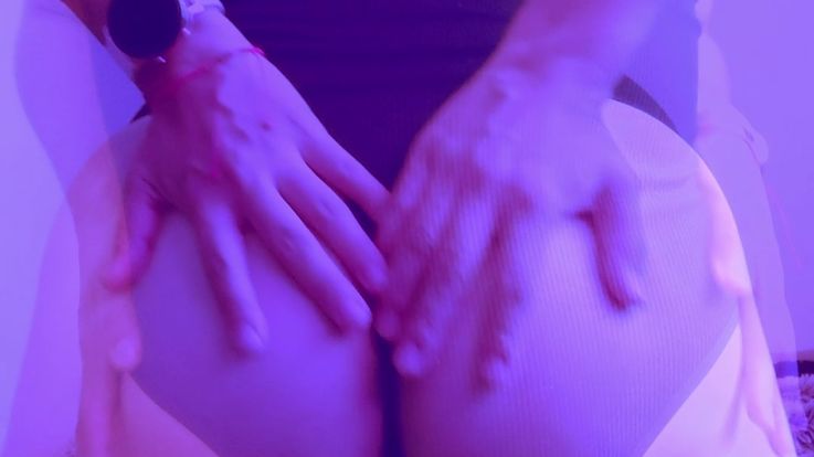 Hypnotic dance.