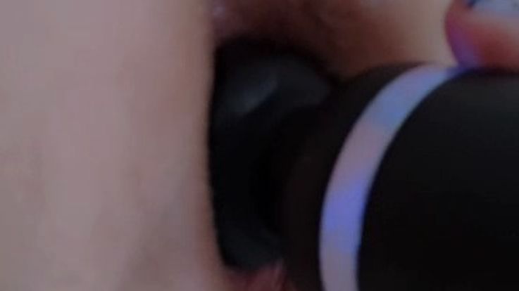 live orgasm with toy