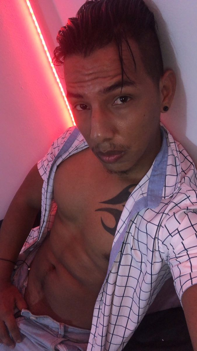 yaoiboy live webcam show
