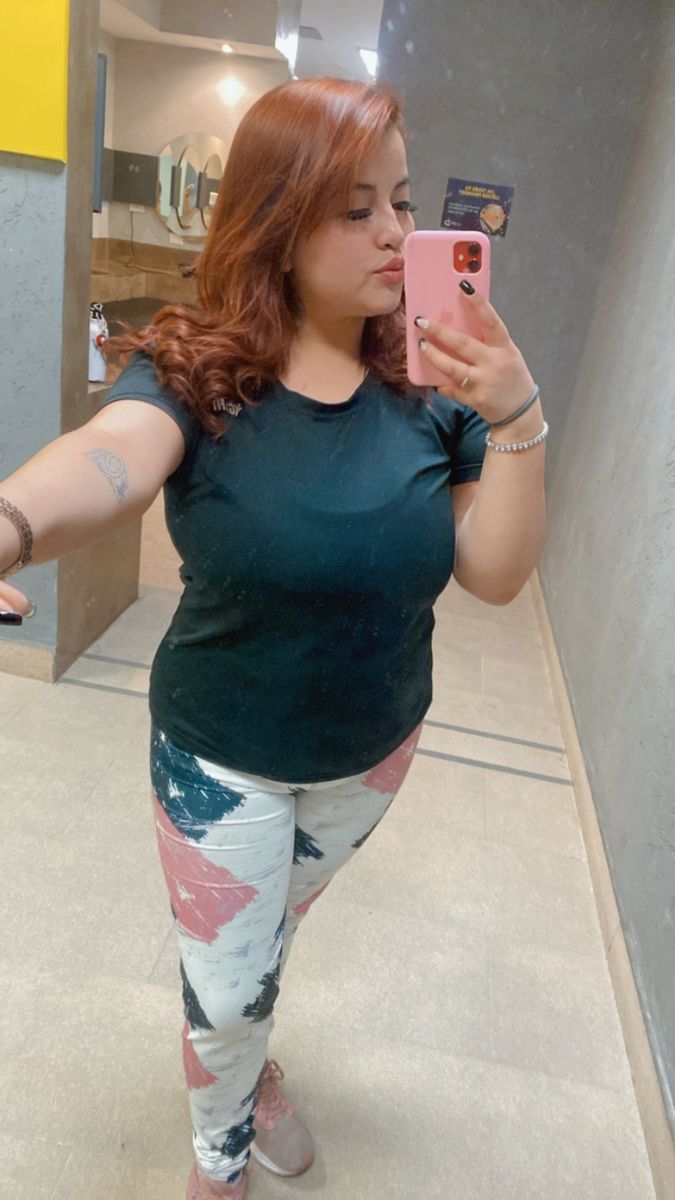 Female Profile & Live Cam Show SkyPrivate