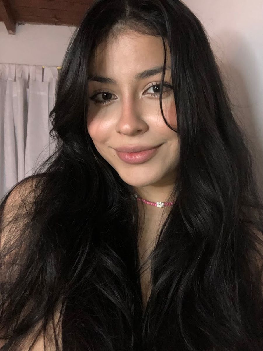 Mia Saenz