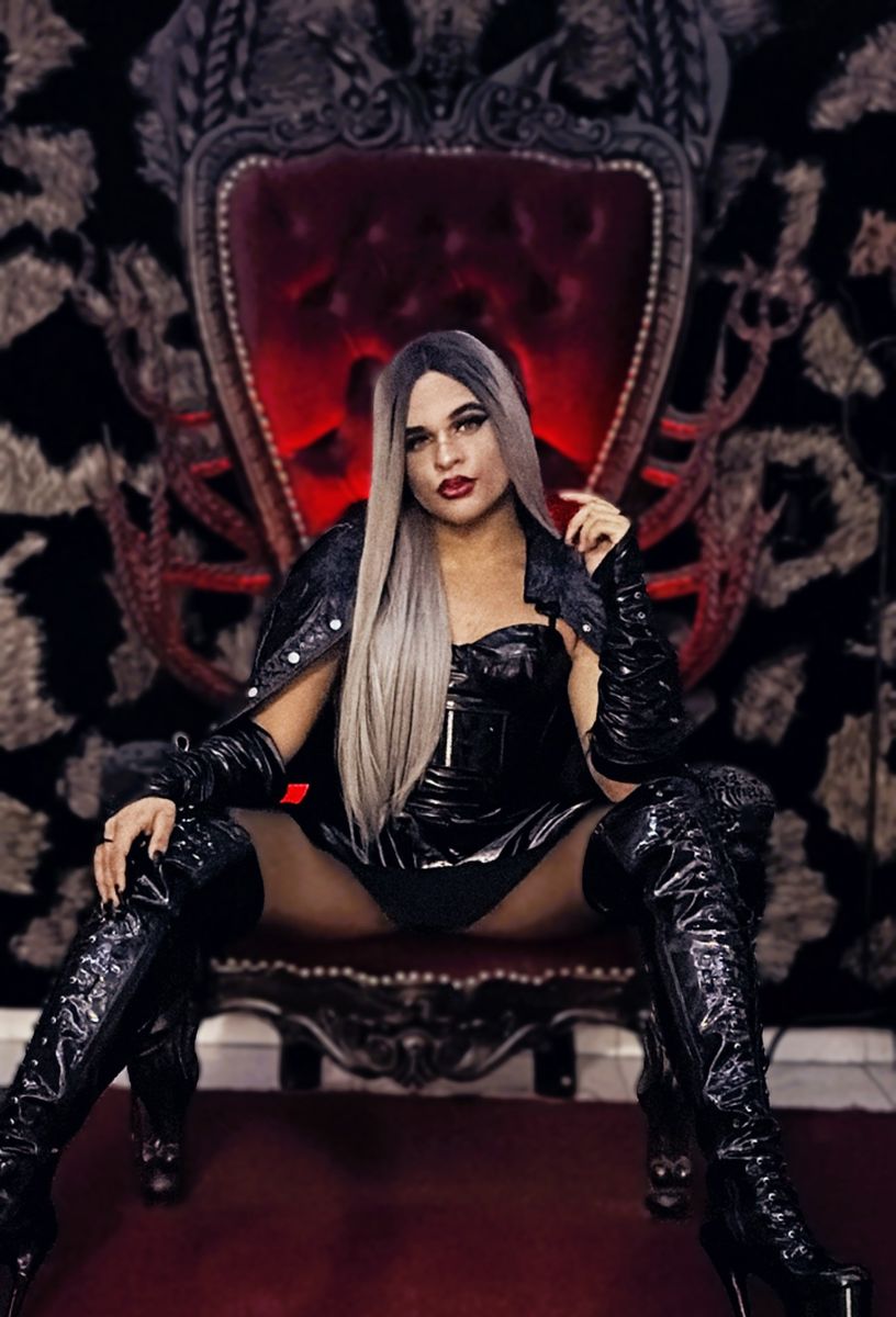 MissBellaBlack
