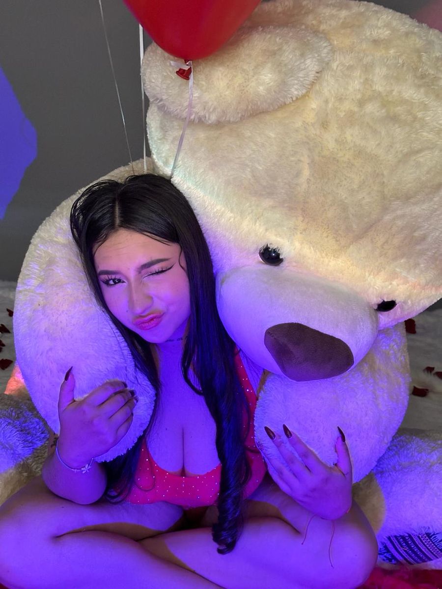 MiaaCastro