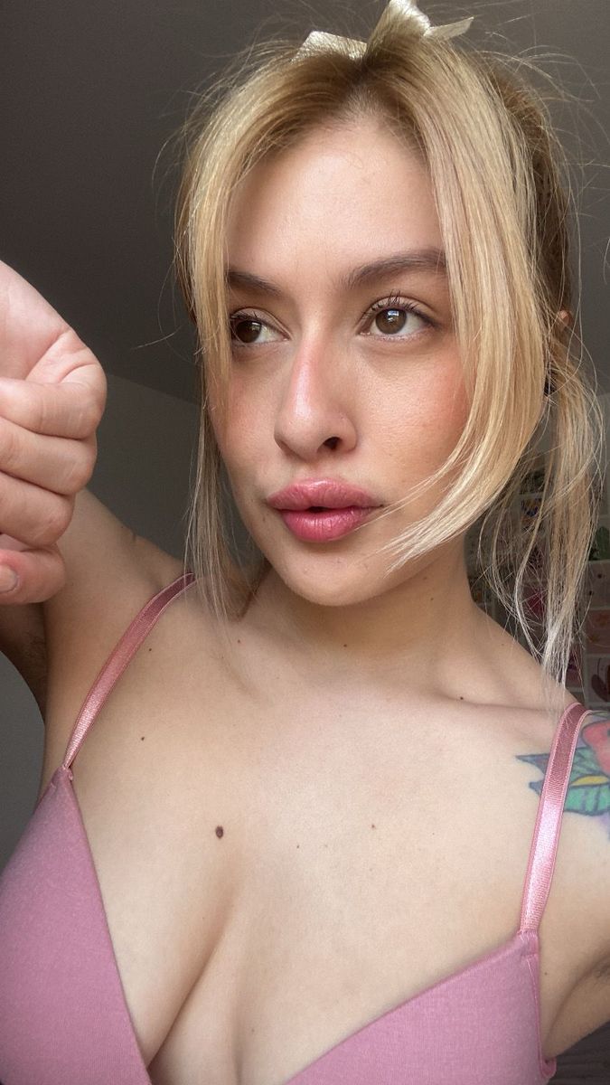 IsabellaDoll