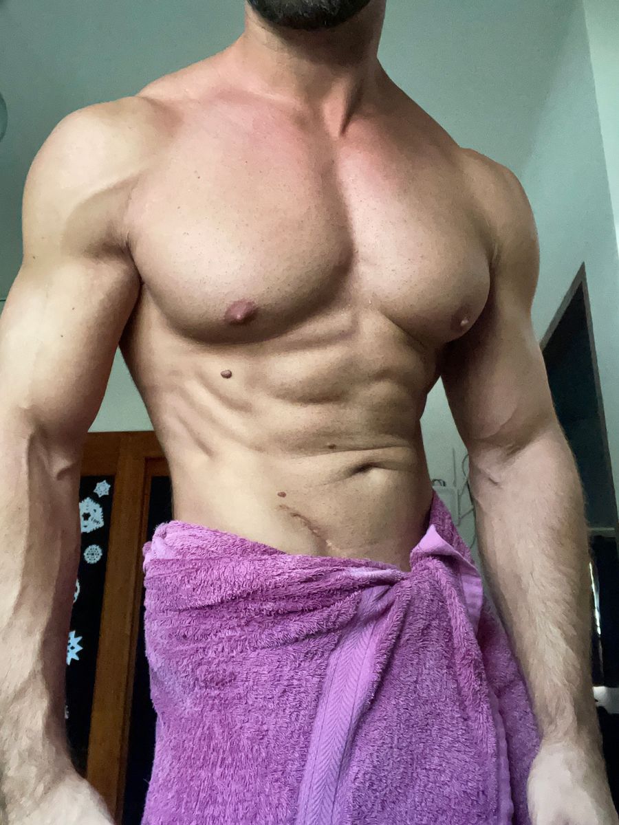 Ronnie_XXX