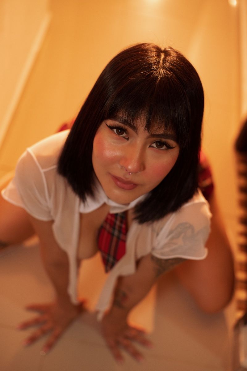 Victoria Eva