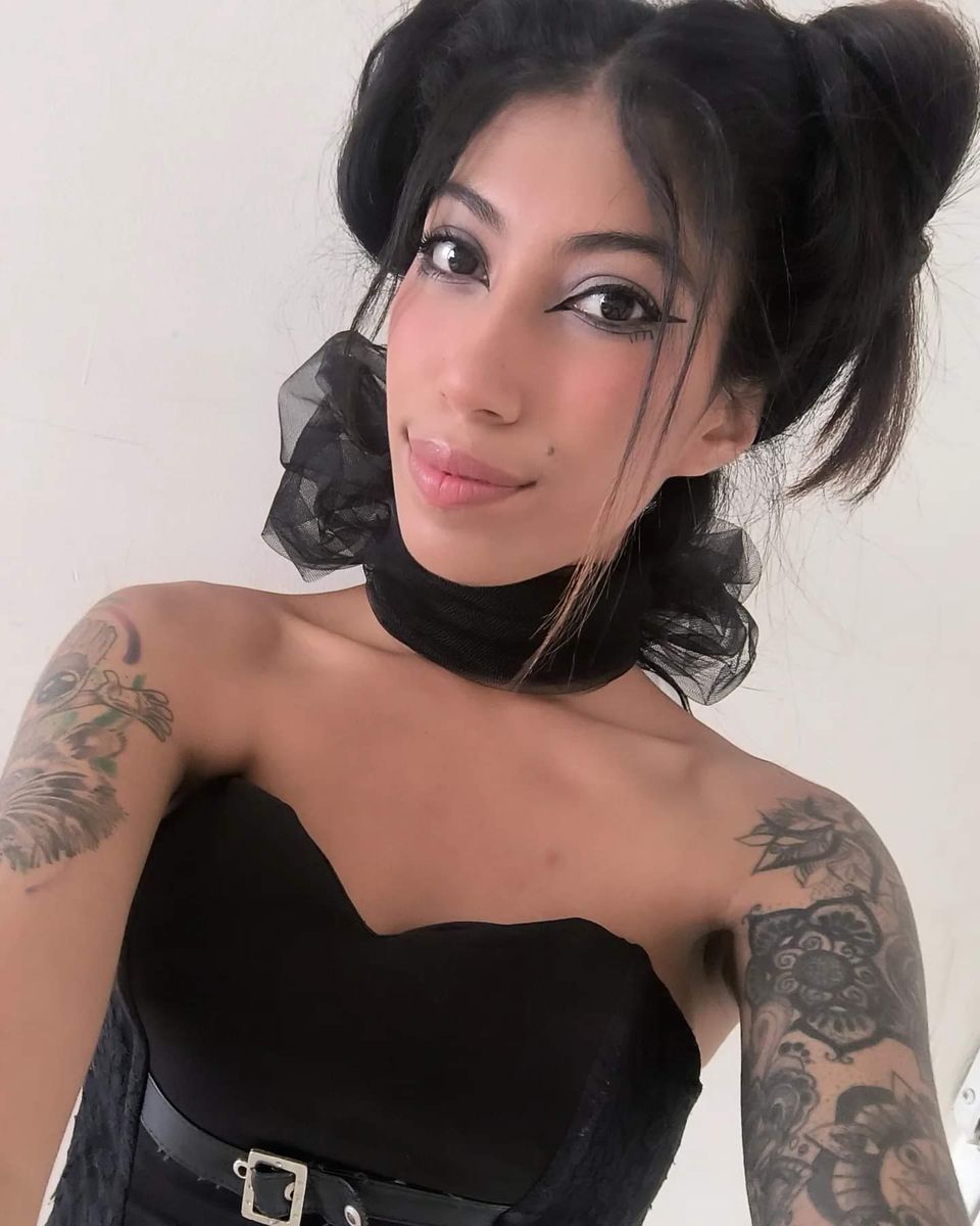 sofia_4roses