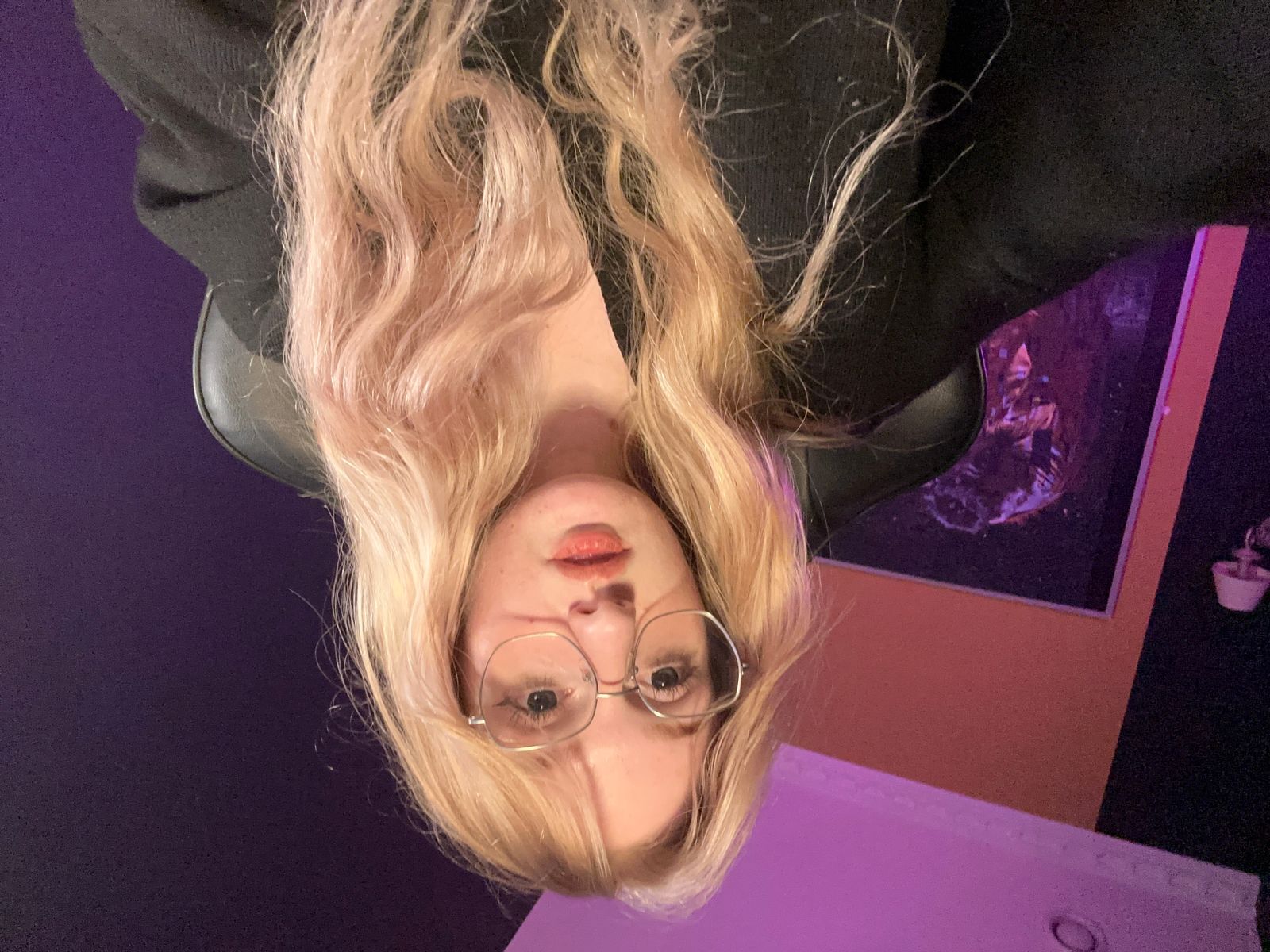 Ellie_Jay