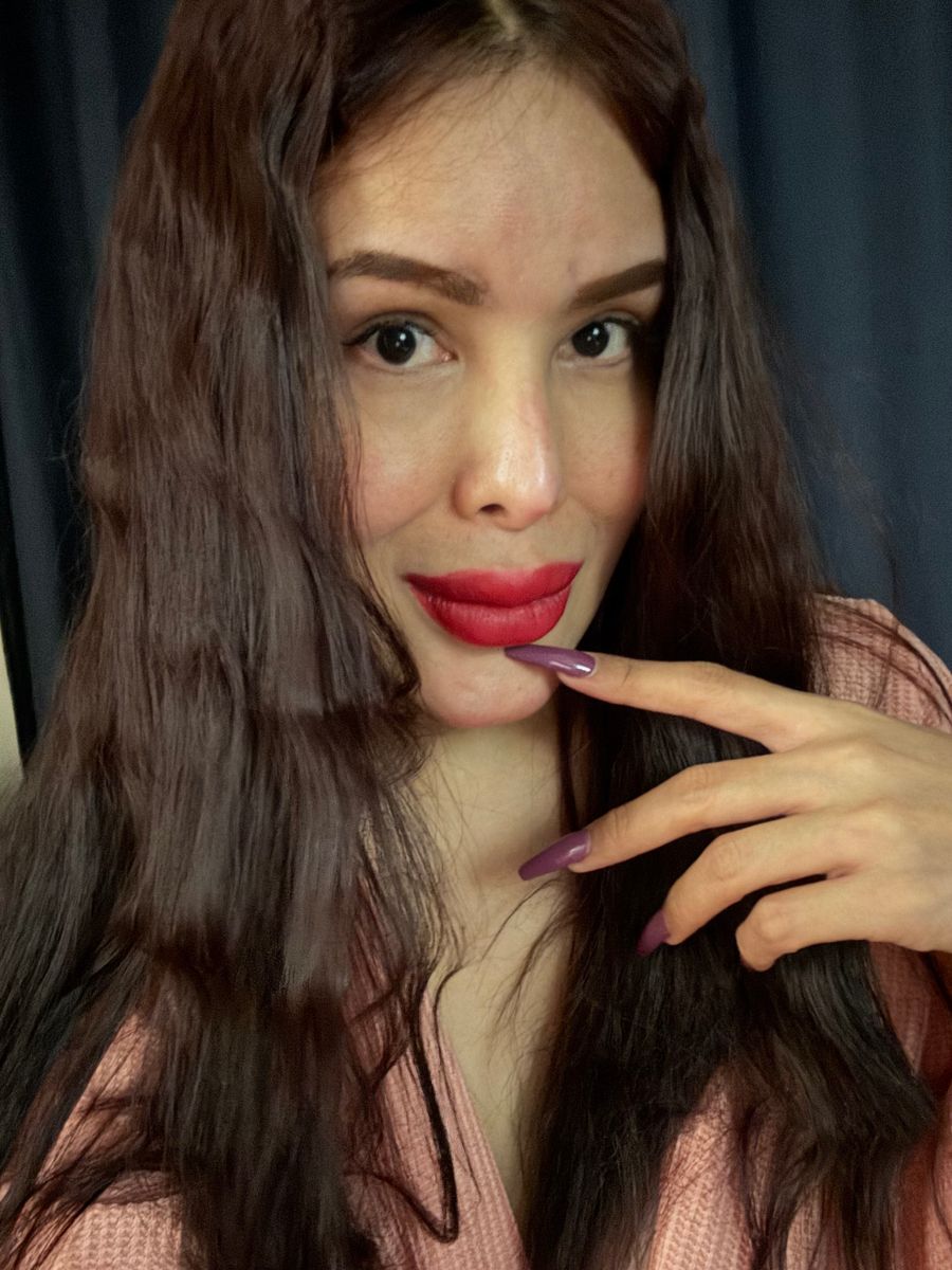 Filipina_Ladyboy