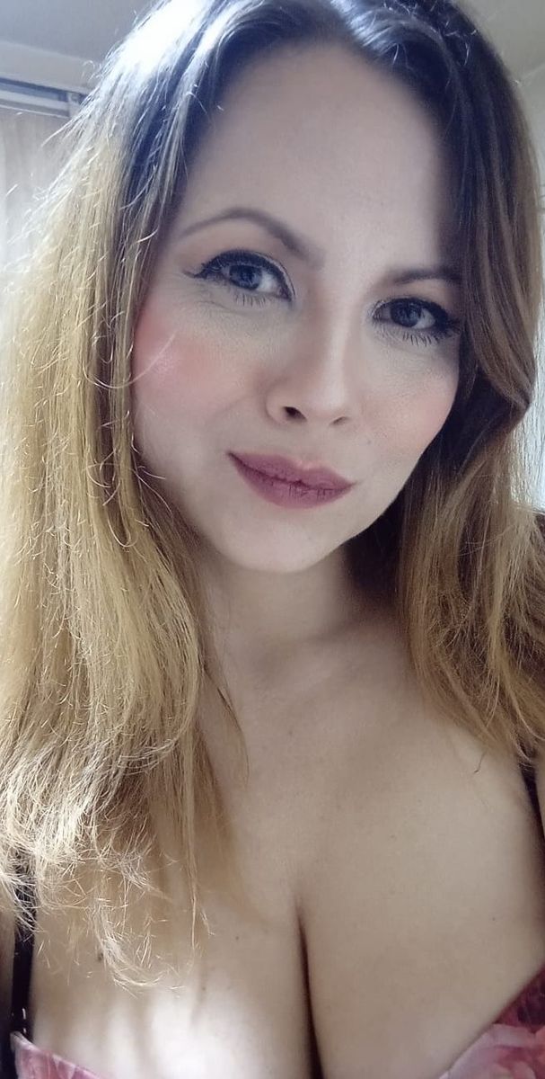 herawhite curvy