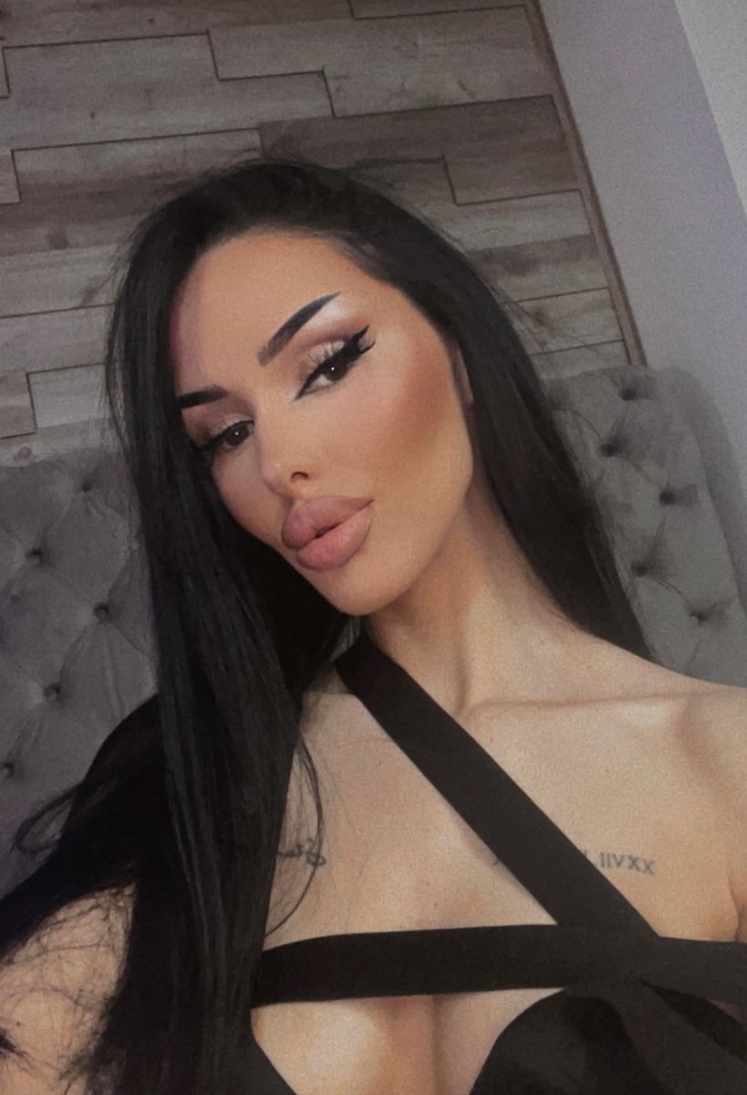 AngeliqueTess