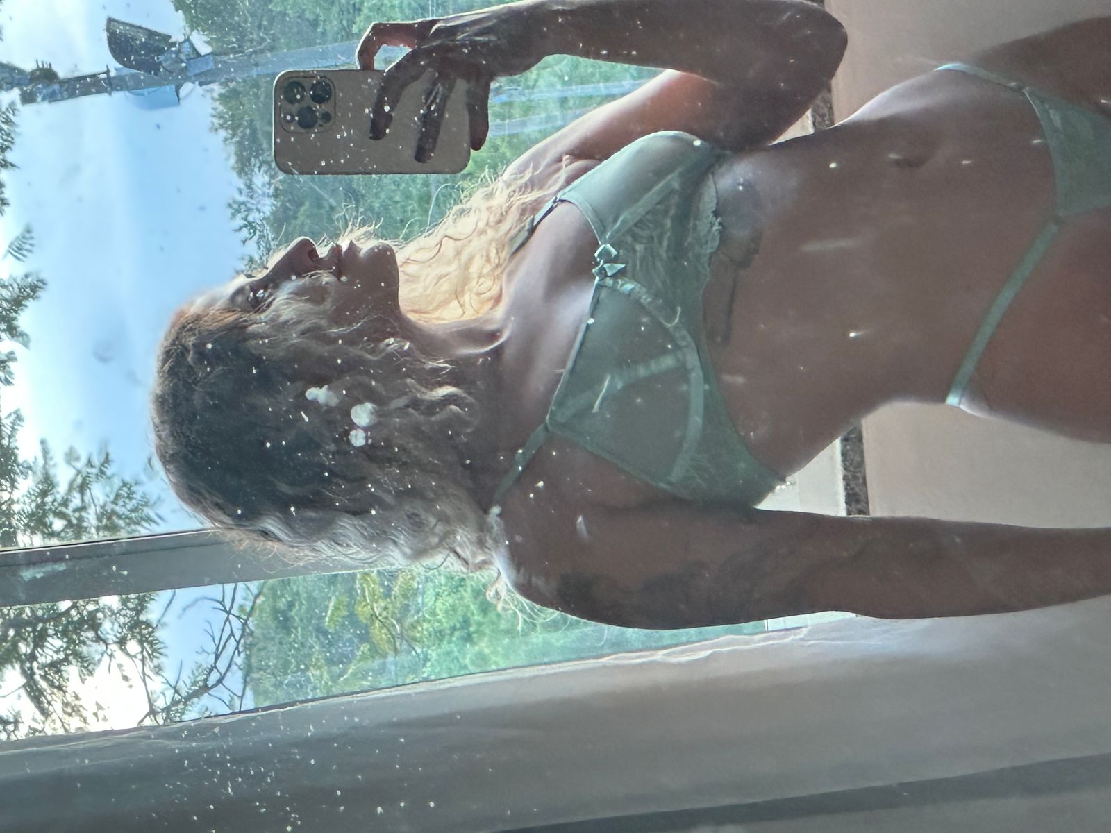 Goddess Gabriela Paiva