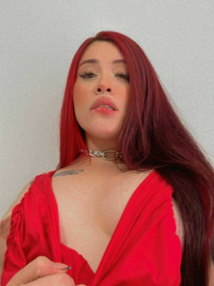 AlissonPeach111