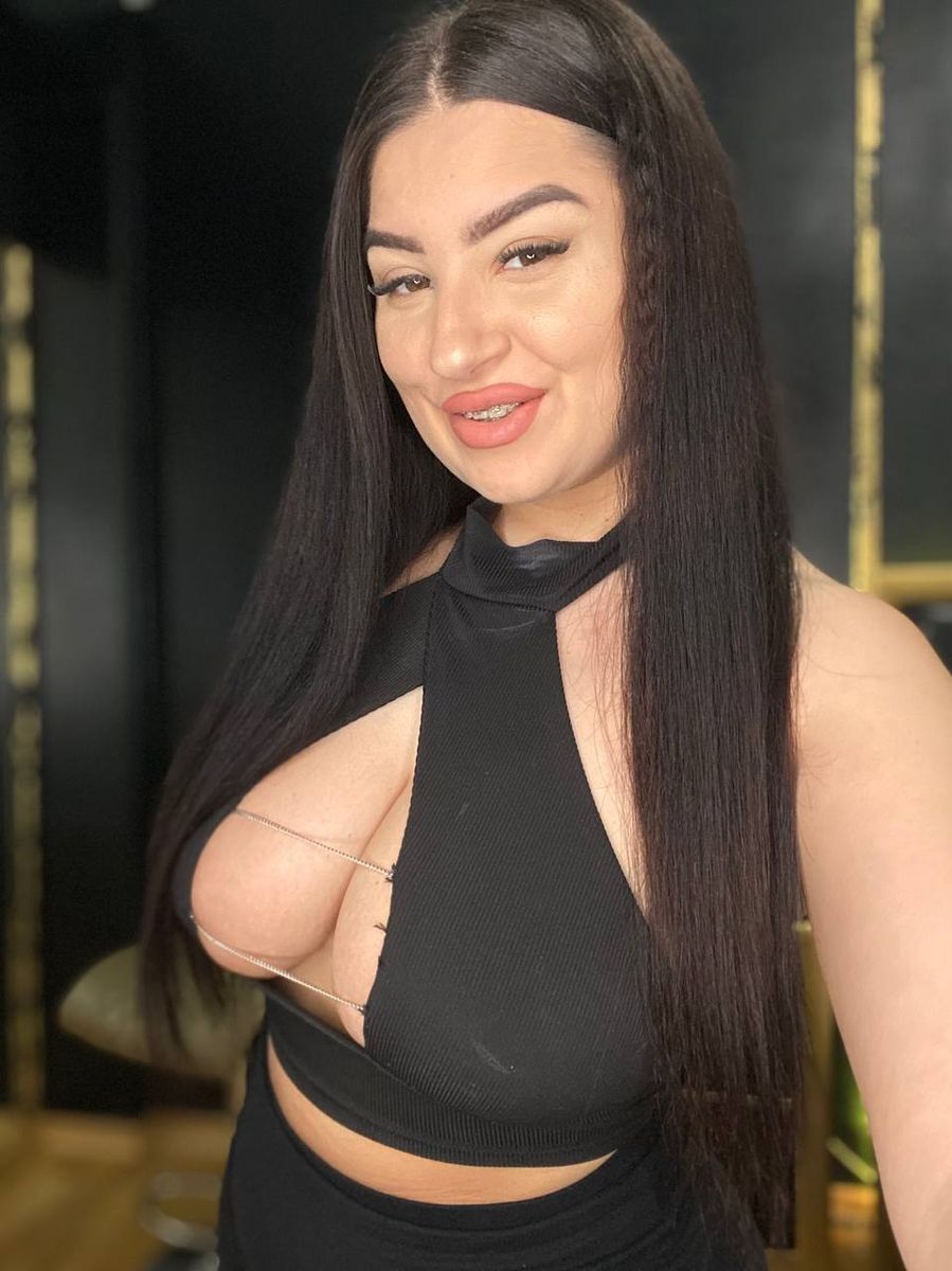 AdelynnReed