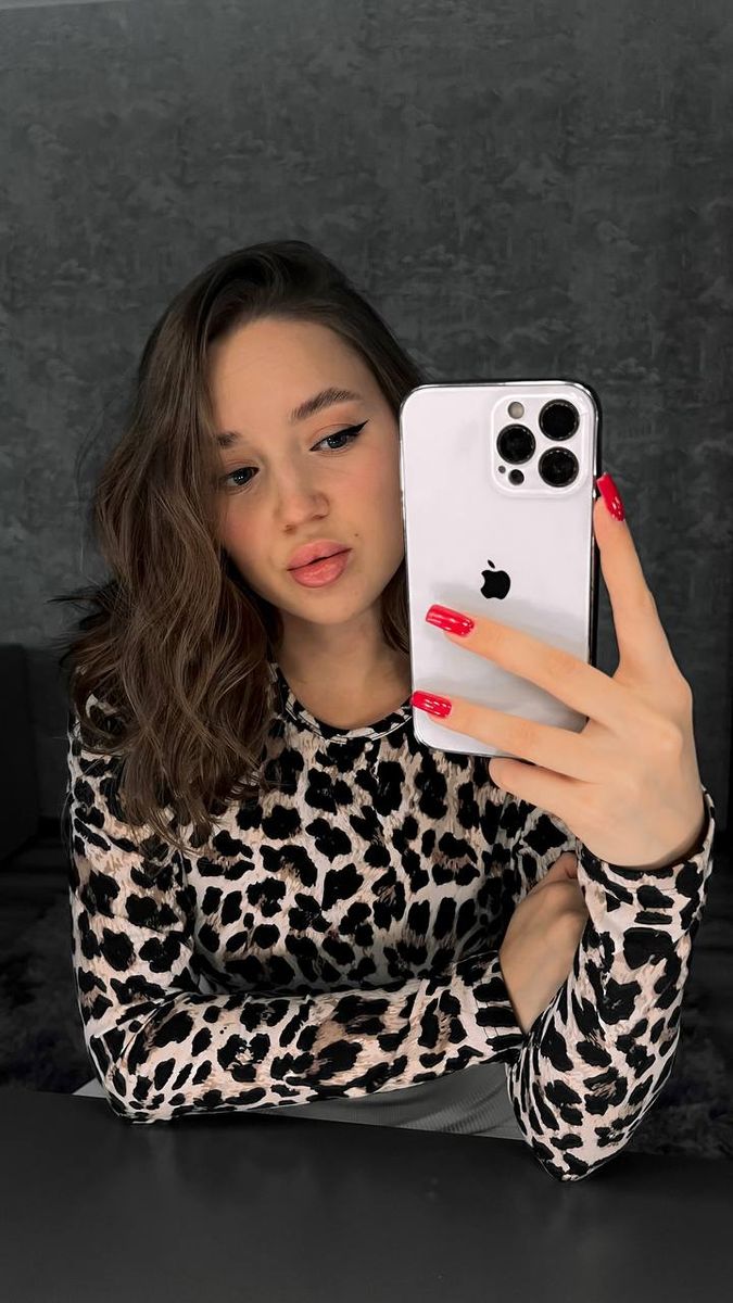 Mia