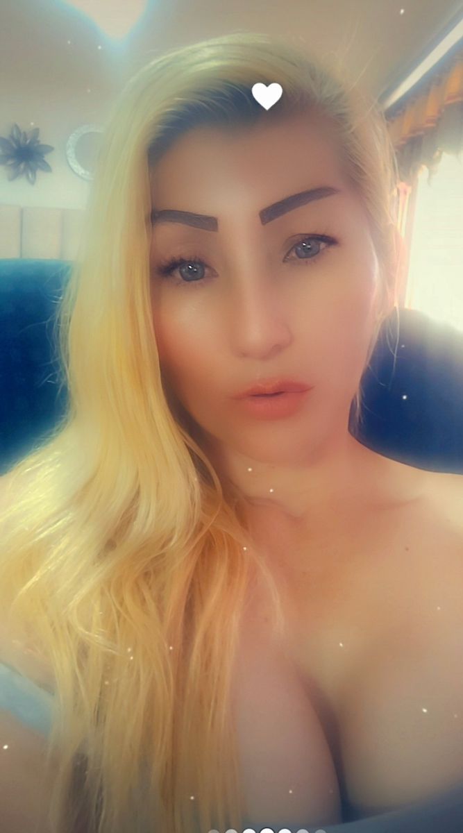 karina_latina