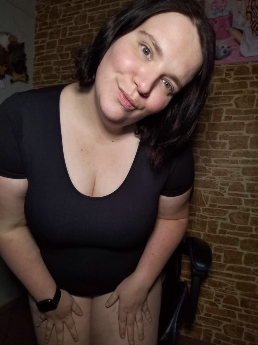 Alexandra_Ray