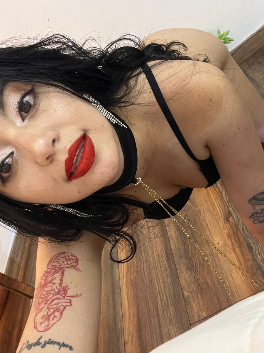 Leila Perez