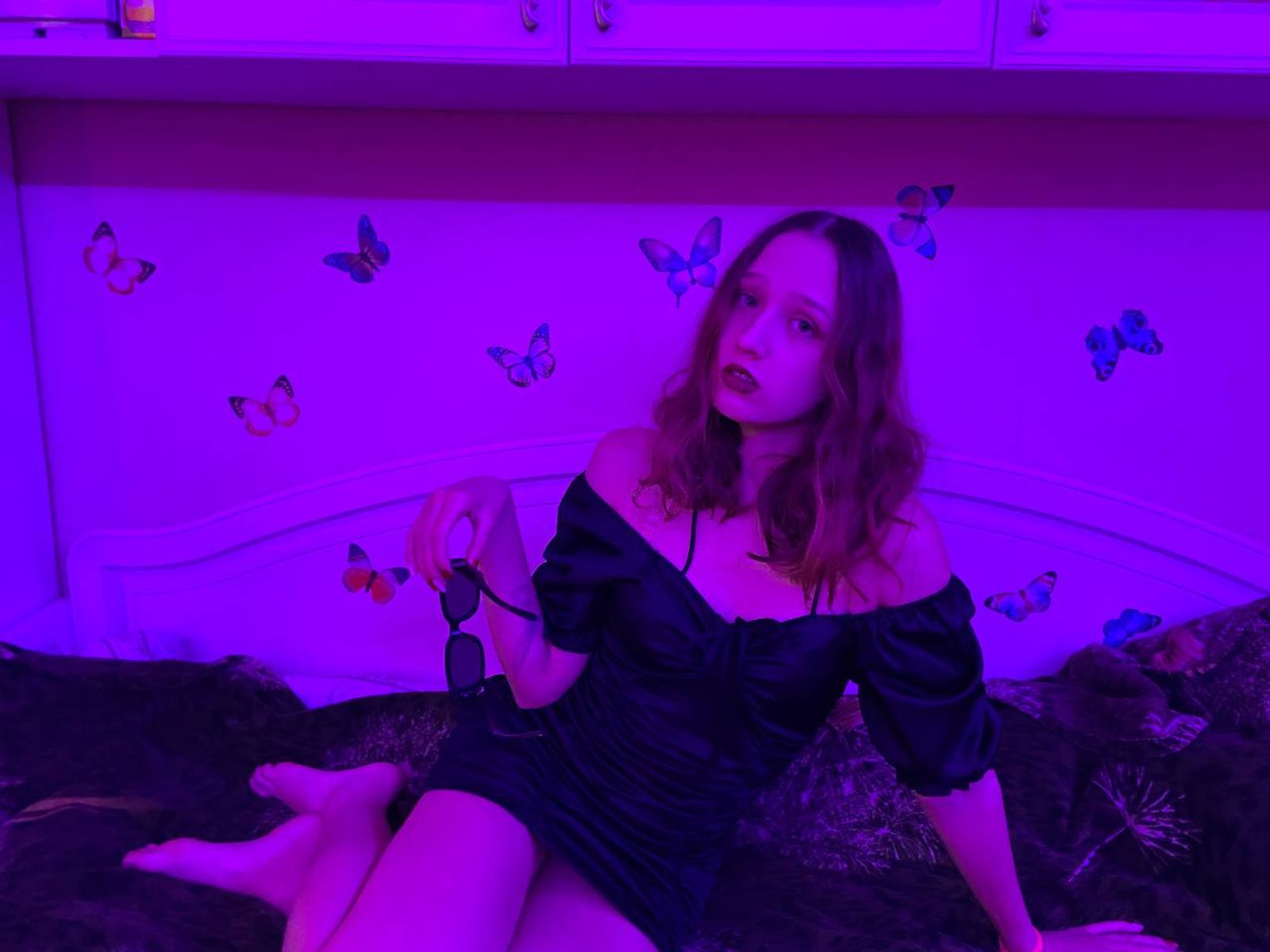 AprilOneli