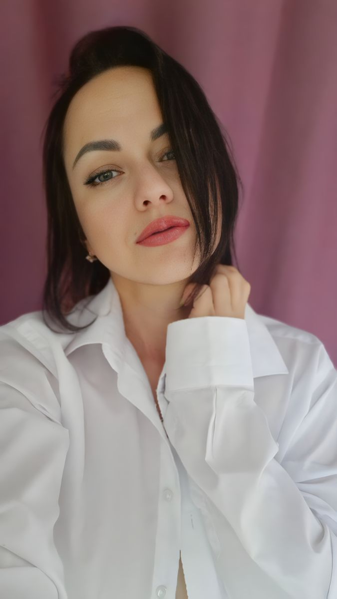 Mrs. AnnaGrey