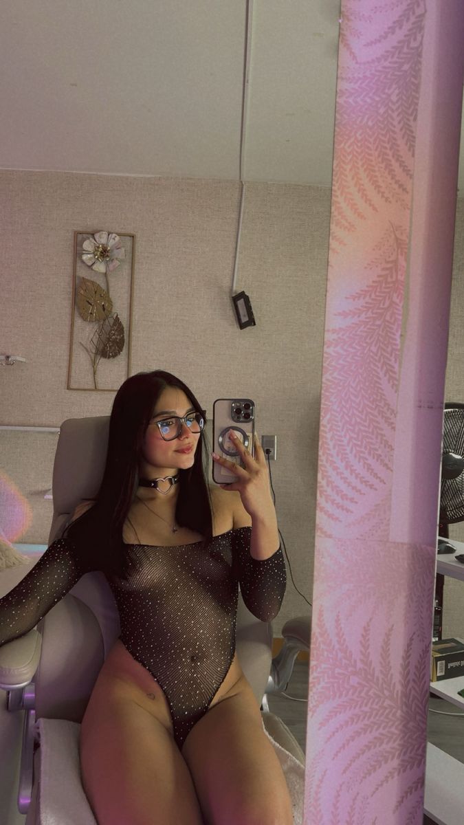 Laura_Gil