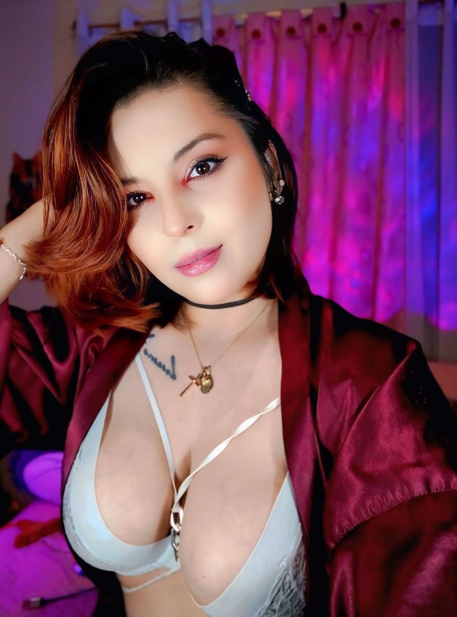valeria gomez