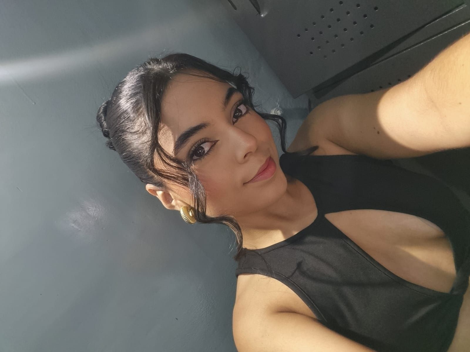 Aria Bell