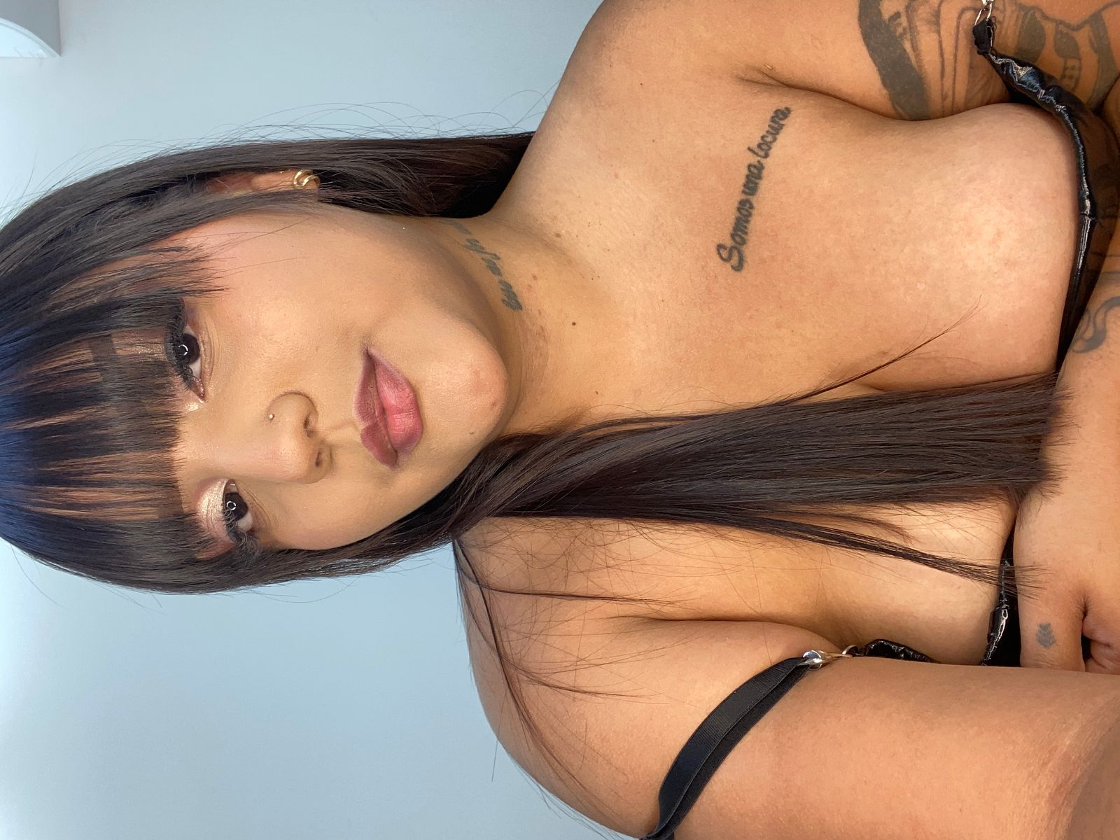 AlinaVega live webcam show