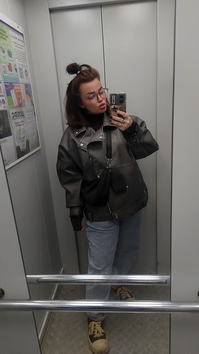 EllieOz