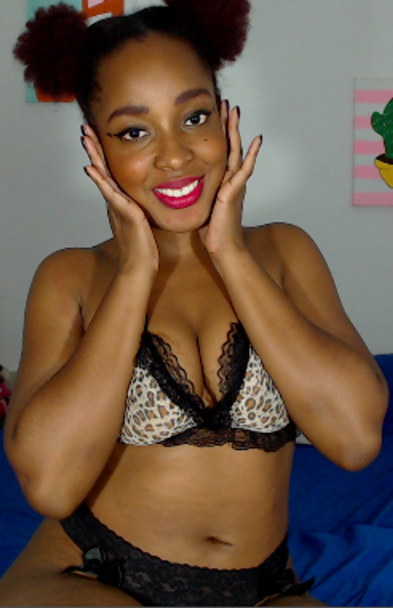 Chelseycastellanos21 live webcam show