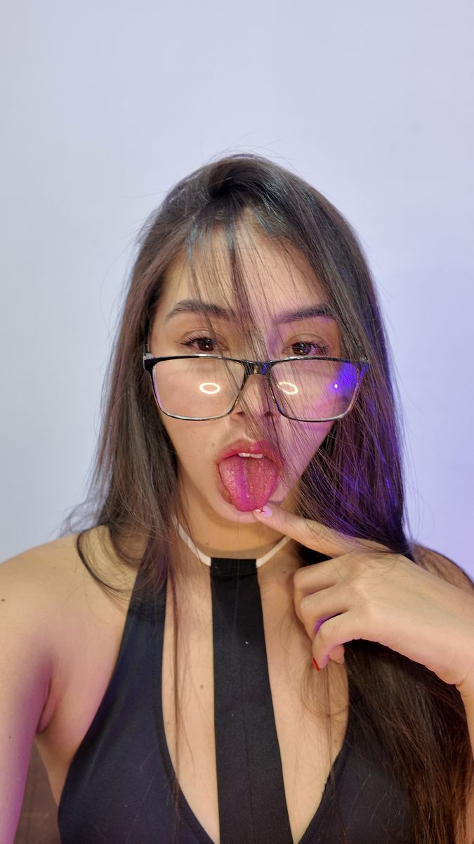 SharonDeluxe