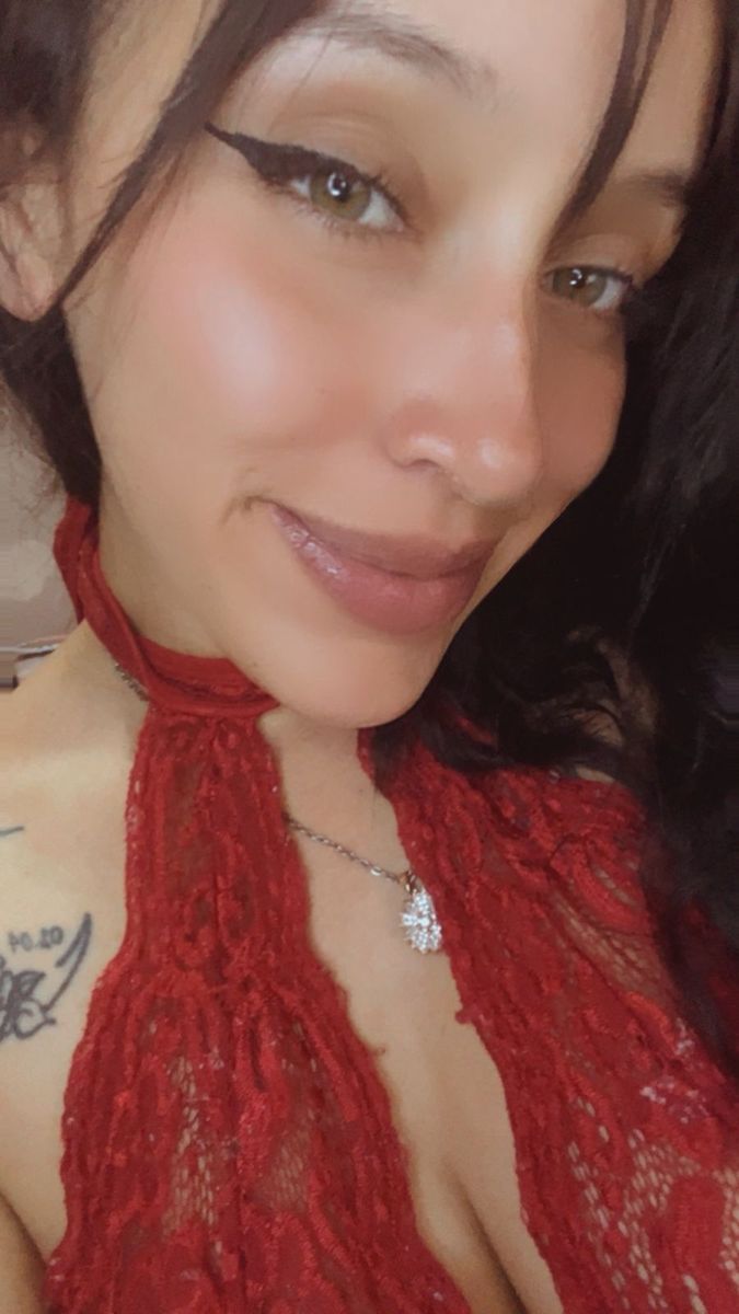 HollyDirtySlut