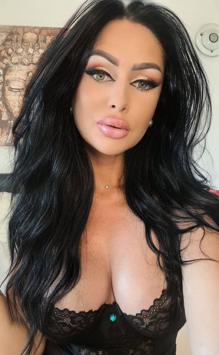 LauraGreen36
