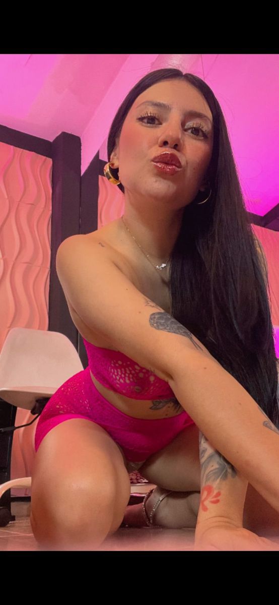 Mia Cherry