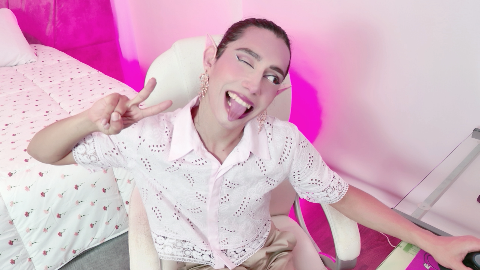 Alexadomina