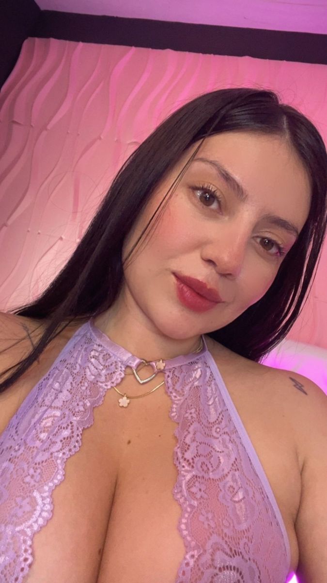 Mia Cherry