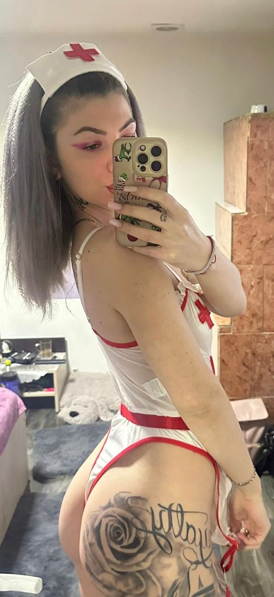 Roxye_Sinner