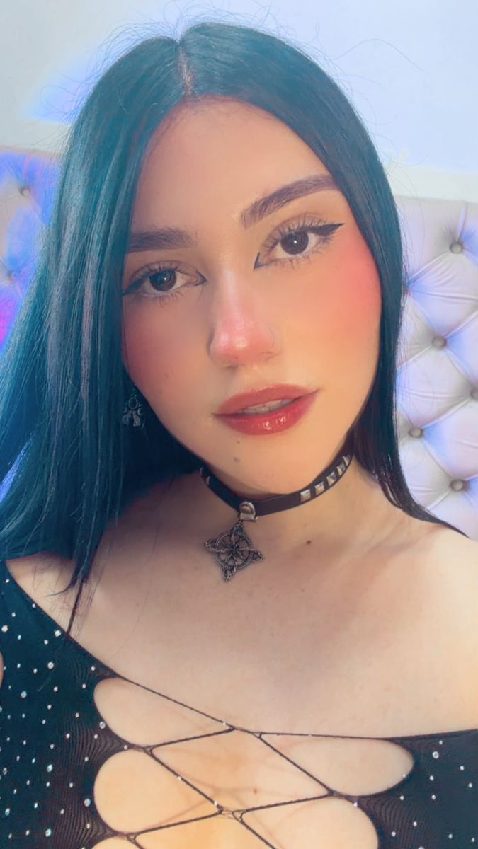 AnnieMartinez