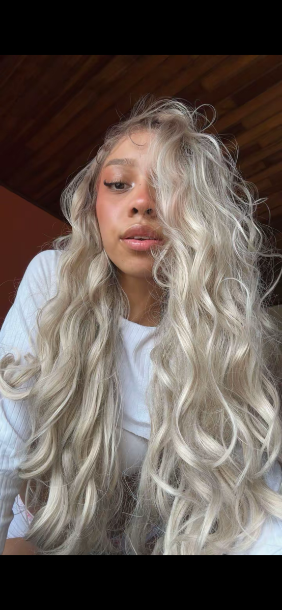 Angelita Flores