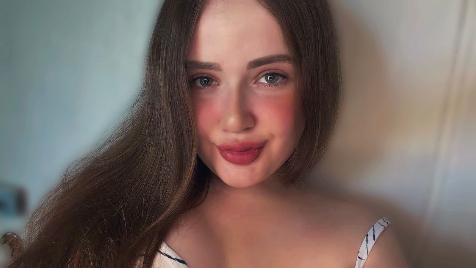 Lumia live webcam show