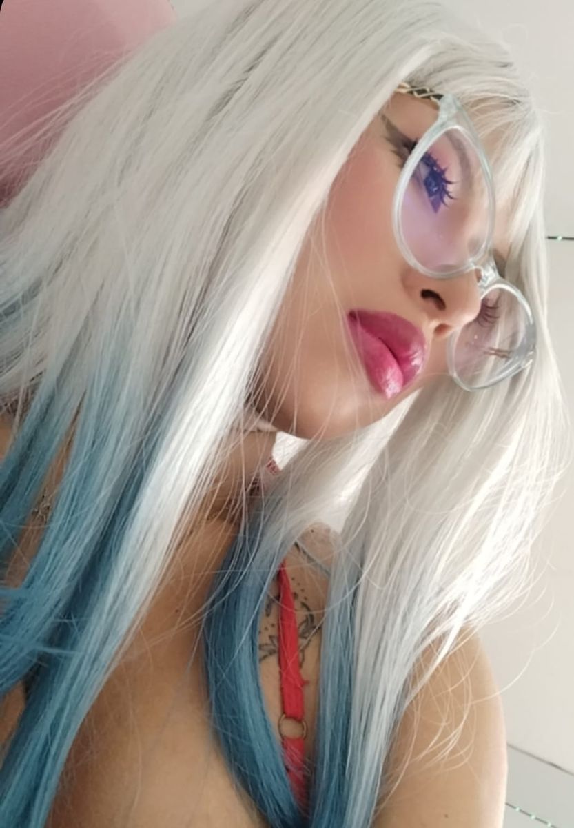 Azumivega live webcam show