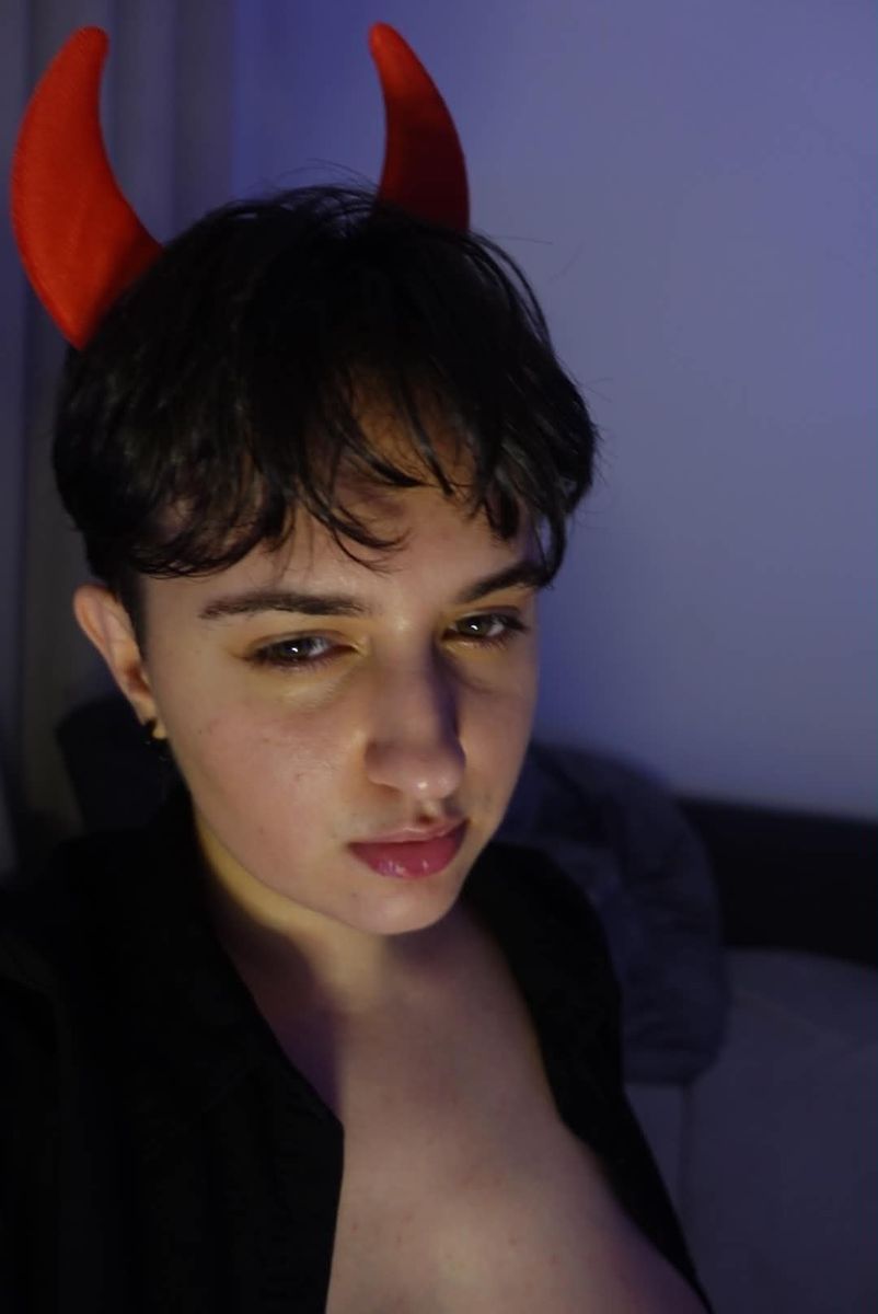 MistrexAresNoir live webcam show