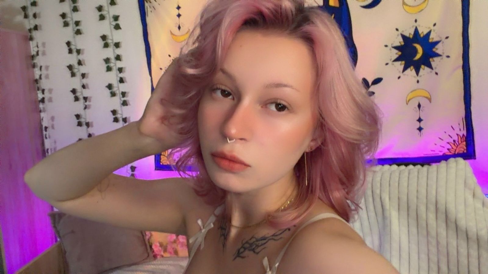 sakura_sakiyo_ live webcam show