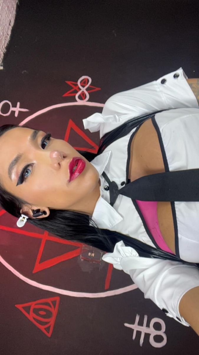 Victoria vampire