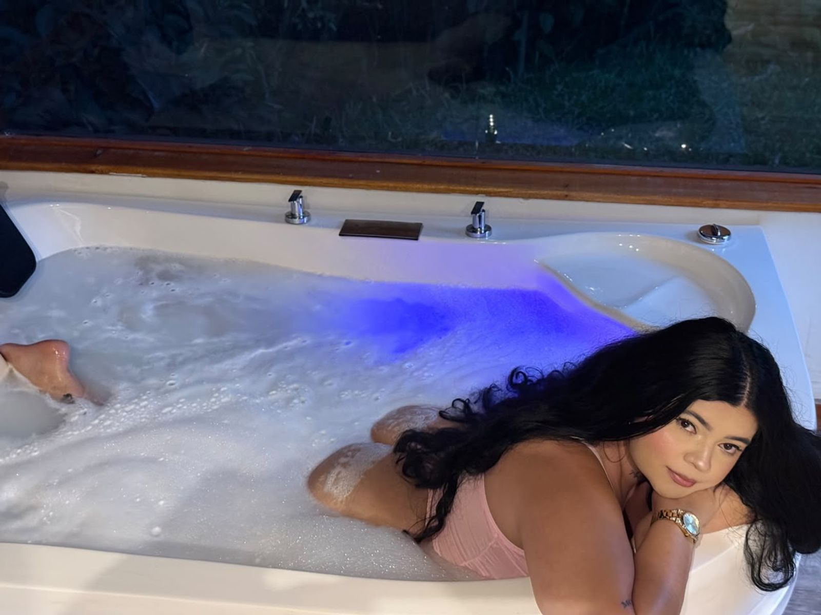 Arianita Stone