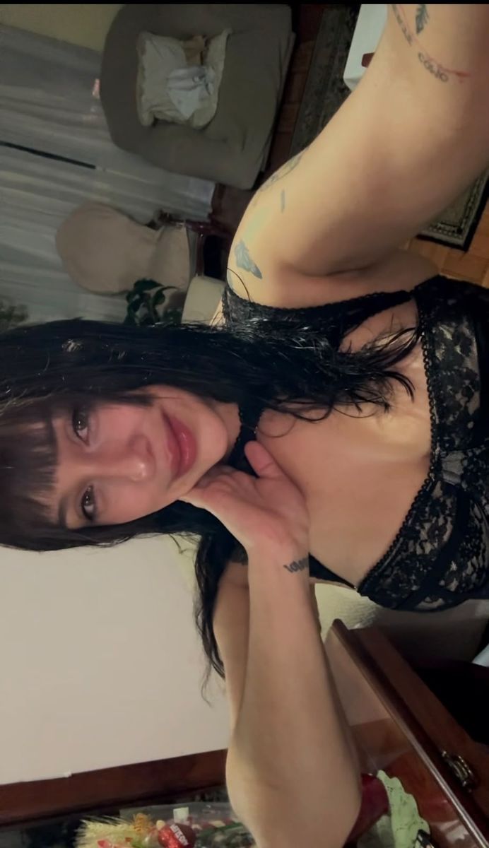 HollyDirtySlut