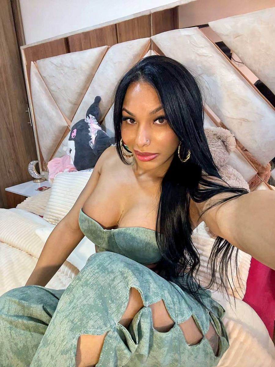 Evaebonny14