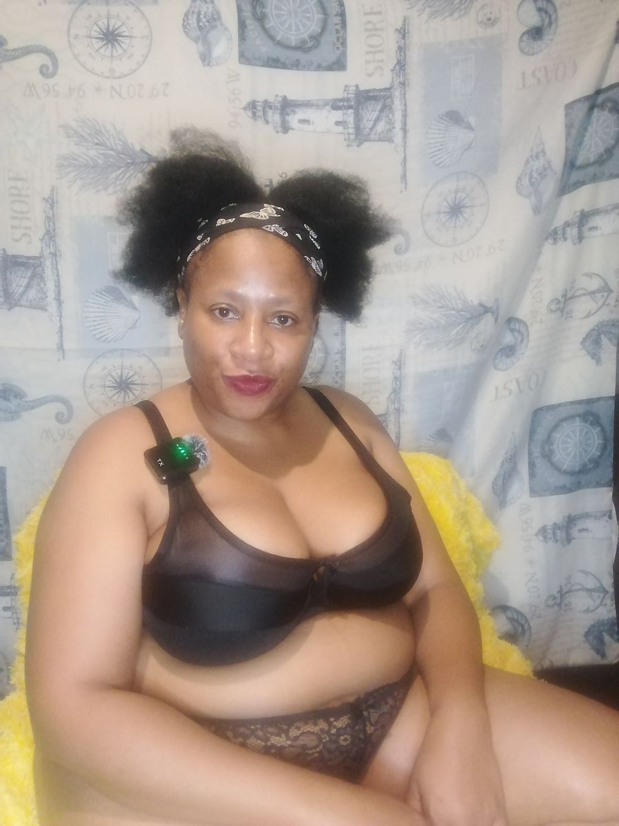 Dina_Robyn