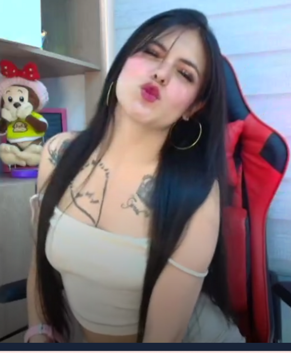 Mia