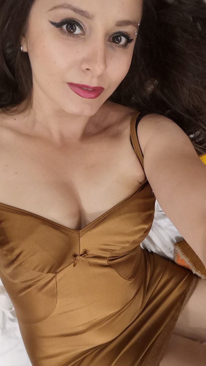 monica pinup boobs